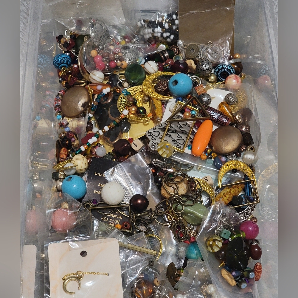 Jewelry Making Mix By The Scoop: Bohemian Whimsy Mix